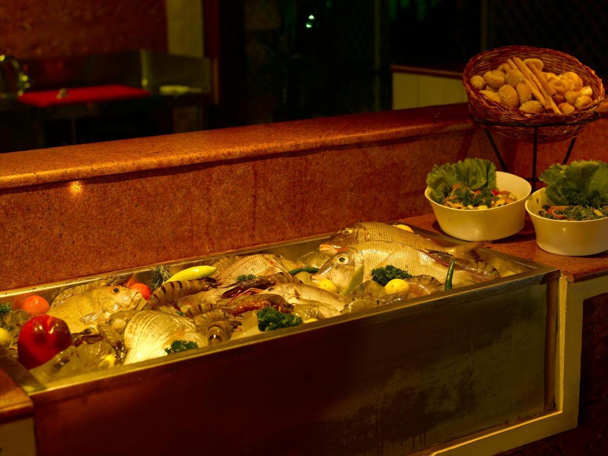 马林德莱夫港威酒店 Kochi 餐厅 照片